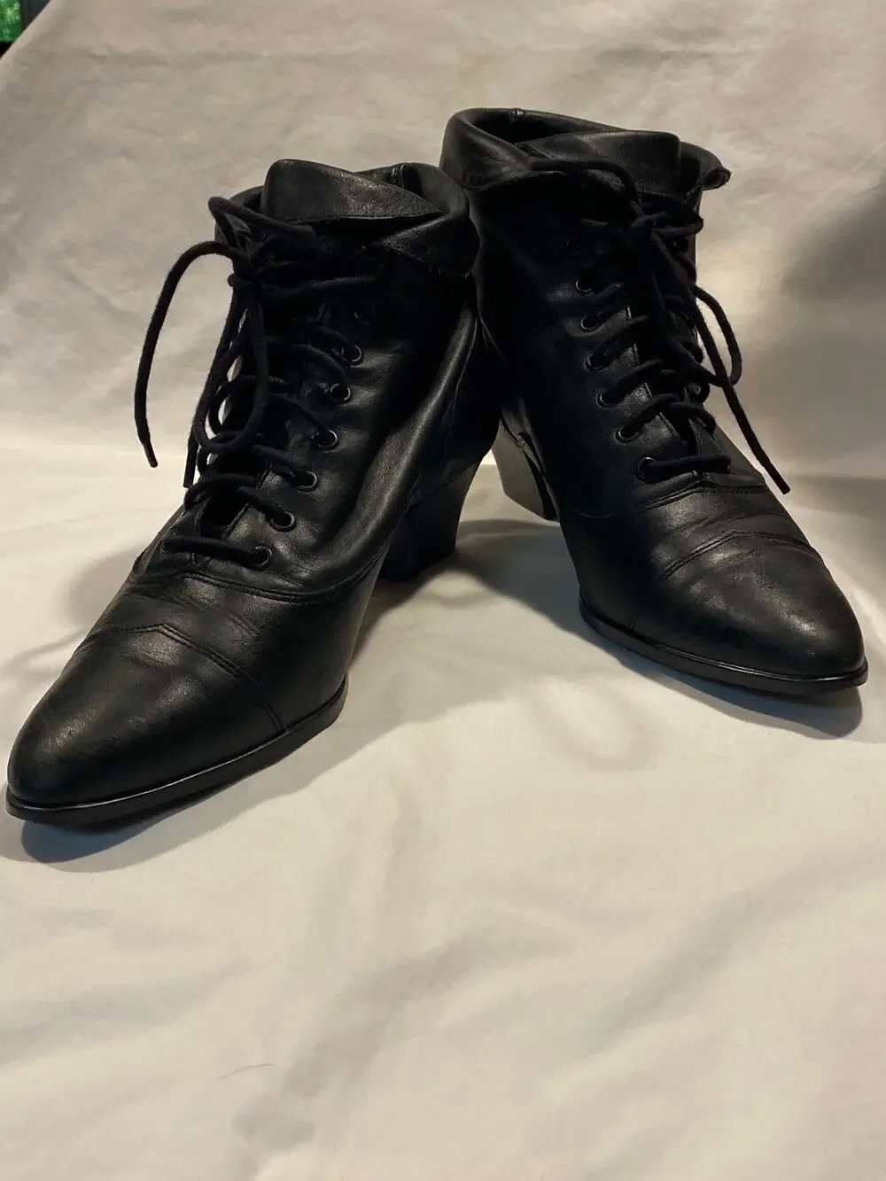 Vintage 90s Jennifer Moore Leather Witch Ankle Boots Size 8.5